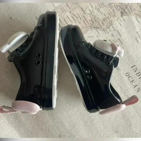 Mini Melissa 6 Hello Kitty Slip
Ok Sneaker - Picture 5 of 8